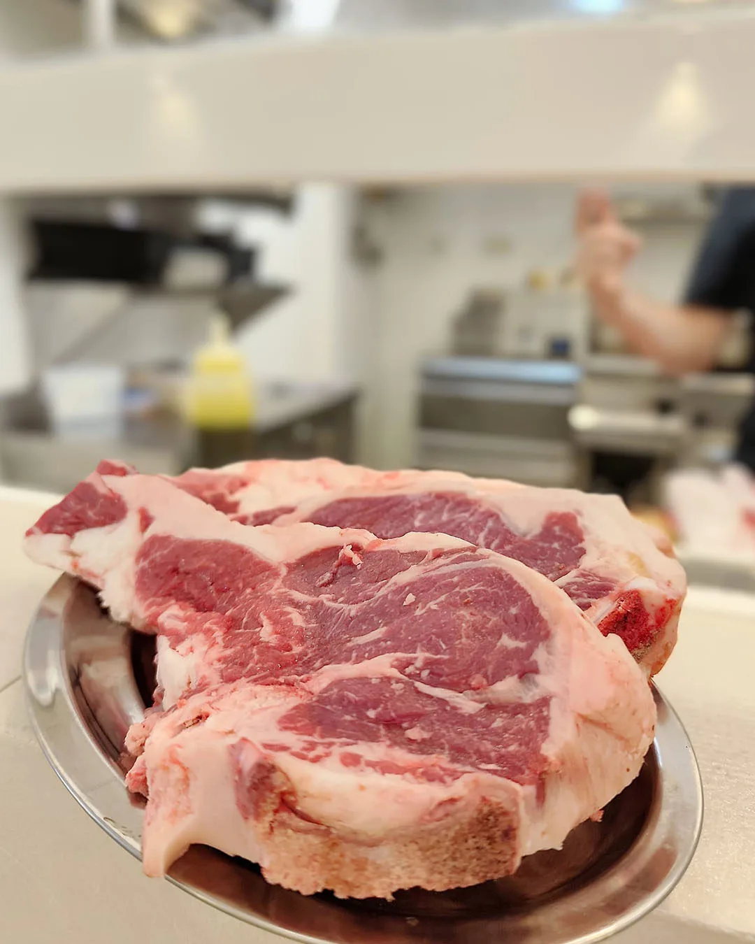 Chuletón madurado, producto de carta en Silvestre Becerril.